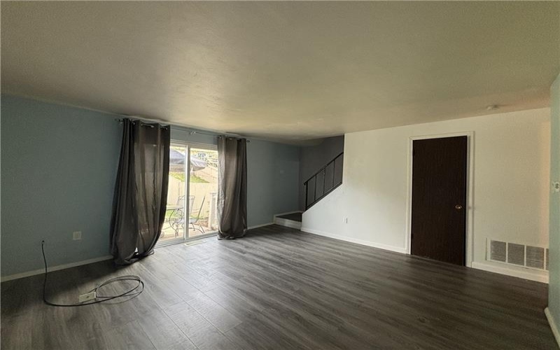 971 Academy Heights Dr, Greensburg, 15601, 3 Bedroom Bedrooms, ,1.1 BathroomBathrooms,Lease,For Rent,Academy Heights Dr,1779386