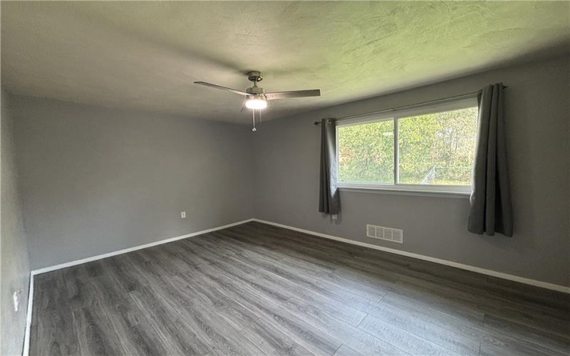 971 Academy Heights Dr, Greensburg, 15601, 3 Bedroom Bedrooms, ,1.1 BathroomBathrooms,Lease,For Rent,Academy Heights Dr,1779386