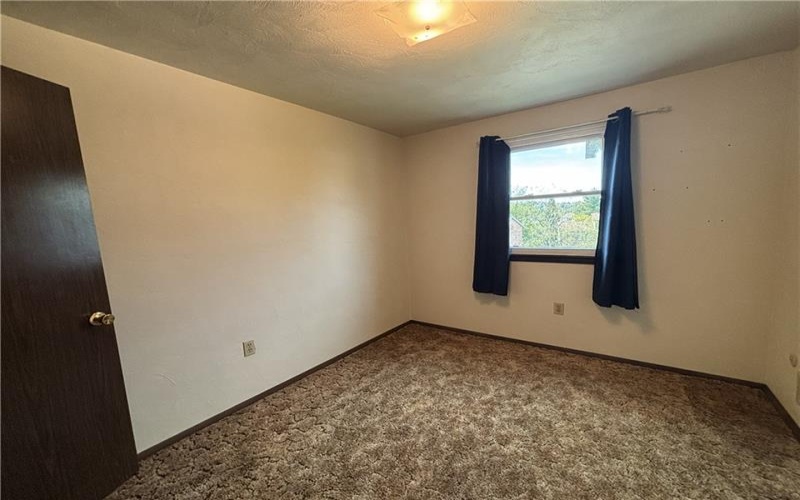 971 Academy Heights Dr, Greensburg, 15601, 3 Bedroom Bedrooms, ,1.1 BathroomBathrooms,Lease,For Rent,Academy Heights Dr,1779386