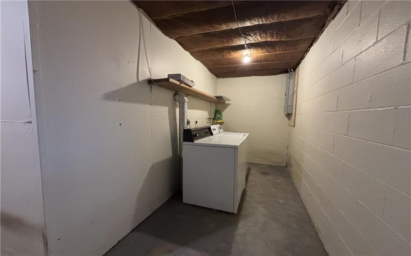 971 Academy Heights Dr, Greensburg, 15601, 3 Bedroom Bedrooms, ,1.1 BathroomBathrooms,Lease,For Rent,Academy Heights Dr,1779386