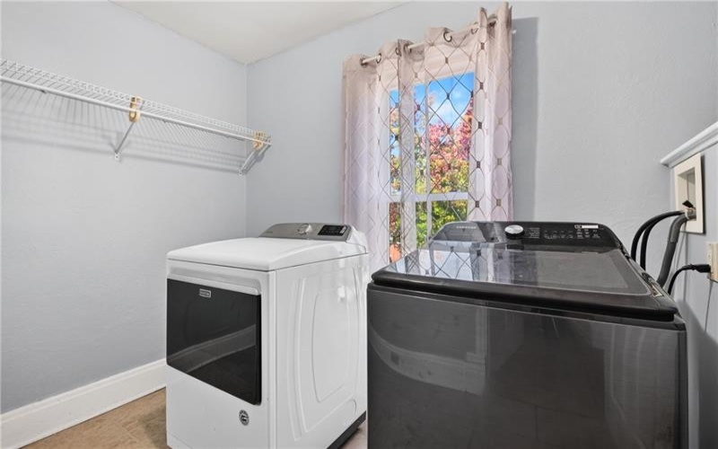 710 Mace Street, 15601, 15601, 3 Bedroom Bedrooms, 11 Room Rooms,2.1 BathroomBathrooms,Residential,For Sale,Mace Street,1779437