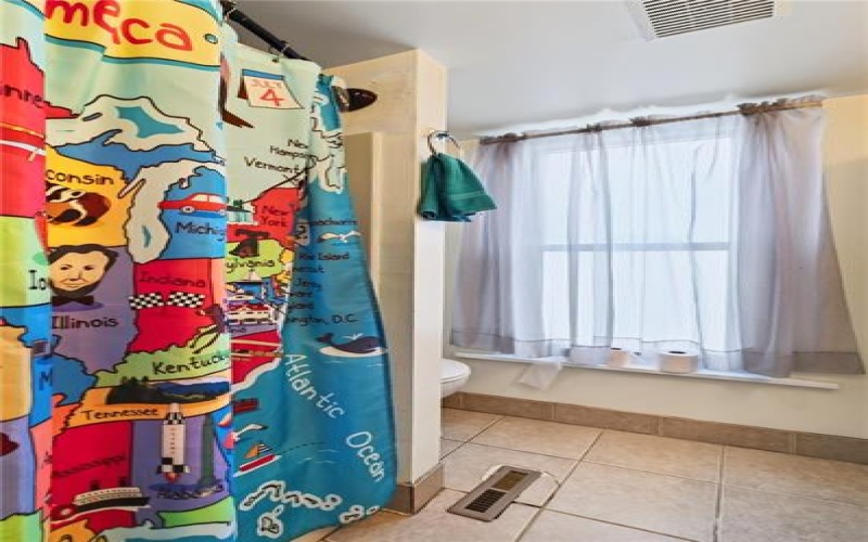 710 Mace Street, 15601, 15601, 3 Bedroom Bedrooms, 11 Room Rooms,2.1 BathroomBathrooms,Residential,For Sale,Mace Street,1779437