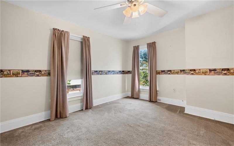 710 Mace Street, 15601, 15601, 3 Bedroom Bedrooms, 11 Room Rooms,2.1 BathroomBathrooms,Residential,For Sale,Mace Street,1779437