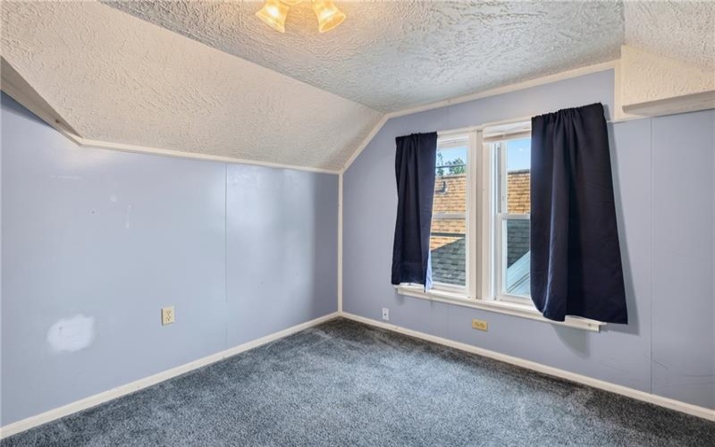 710 Mace Street, 15601, 15601, 3 Bedroom Bedrooms, 11 Room Rooms,2.1 BathroomBathrooms,Residential,For Sale,Mace Street,1779437