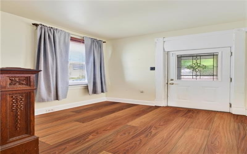 710 Mace Street, 15601, 15601, 3 Bedroom Bedrooms, 11 Room Rooms,2.1 BathroomBathrooms,Residential,For Sale,Mace Street,1779437