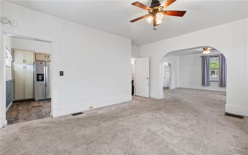 710 Mace Street, 15601, 15601, 3 Bedroom Bedrooms, 11 Room Rooms,2.1 BathroomBathrooms,Residential,For Sale,Mace Street,1779437
