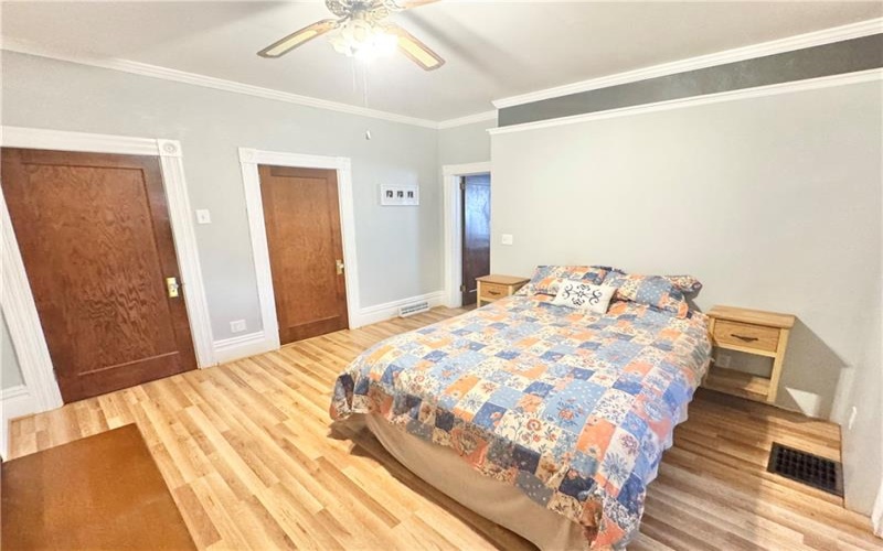 510 Market St, Scottdale, 15683, 4 Bedroom Bedrooms, 7 Room Rooms,2.1 BathroomBathrooms,Residential,For Sale,Market St,1779523
