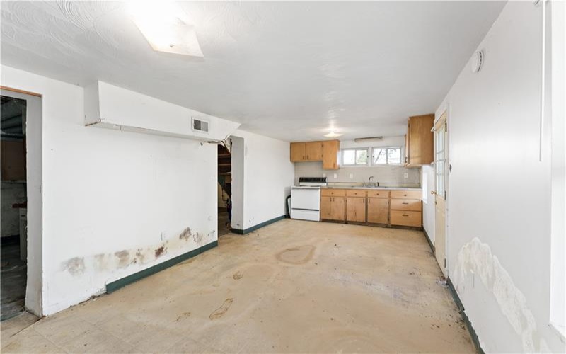 1356 Spencer Ave, Washington, 15301, ,Multi-unit,For Sale,Spencer Ave,1779259