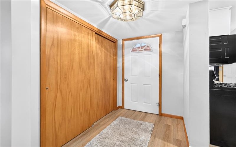 610 Blind Ln, Belle Vernon, 15012, 3 Bedroom Bedrooms, 7 Room Rooms,2 BathroomBathrooms,Residential,For Sale,Blind Ln,1779426