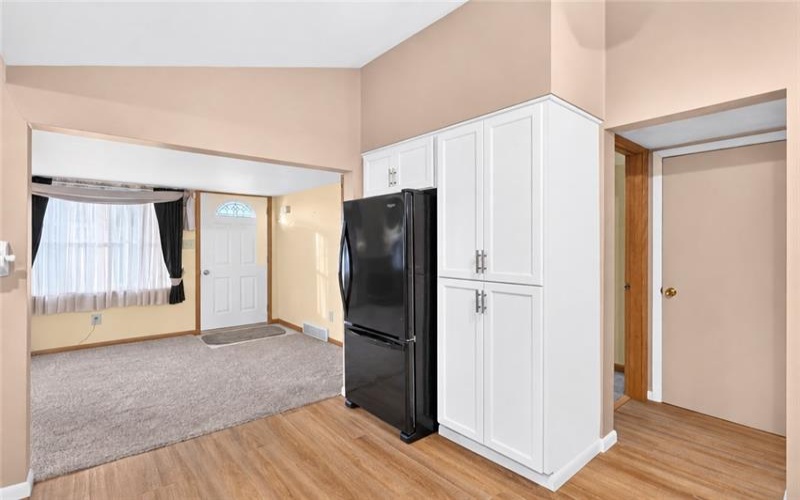 610 Blind Ln, Belle Vernon, 15012, 3 Bedroom Bedrooms, 7 Room Rooms,2 BathroomBathrooms,Residential,For Sale,Blind Ln,1779426