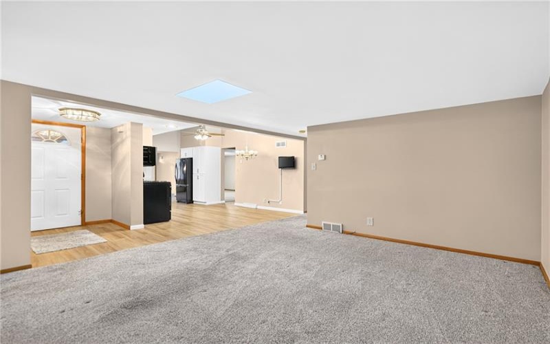 610 Blind Ln, Belle Vernon, 15012, 3 Bedroom Bedrooms, 7 Room Rooms,2 BathroomBathrooms,Residential,For Sale,Blind Ln,1779426