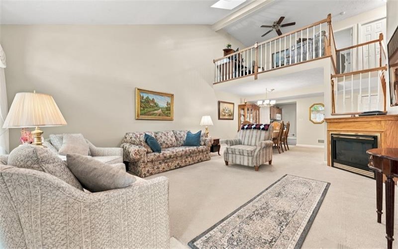 379 Country View Drive, Lower Burrell, 15068, 3 Bedroom Bedrooms, 10 Room Rooms,2 BathroomBathrooms,Residential,For Sale,Country View Drive,1779441