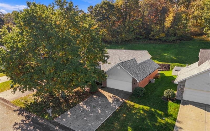 379 Country View Drive, Lower Burrell, 15068, 3 Bedroom Bedrooms, 10 Room Rooms,2 BathroomBathrooms,Residential,For Sale,Country View Drive,1779441