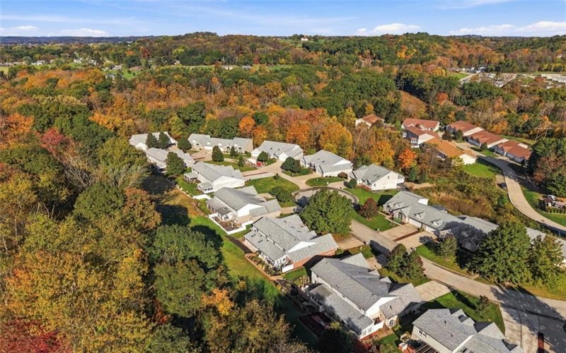 379 Country View Drive, Lower Burrell, 15068, 3 Bedroom Bedrooms, 10 Room Rooms,2 BathroomBathrooms,Residential,For Sale,Country View Drive,1779441