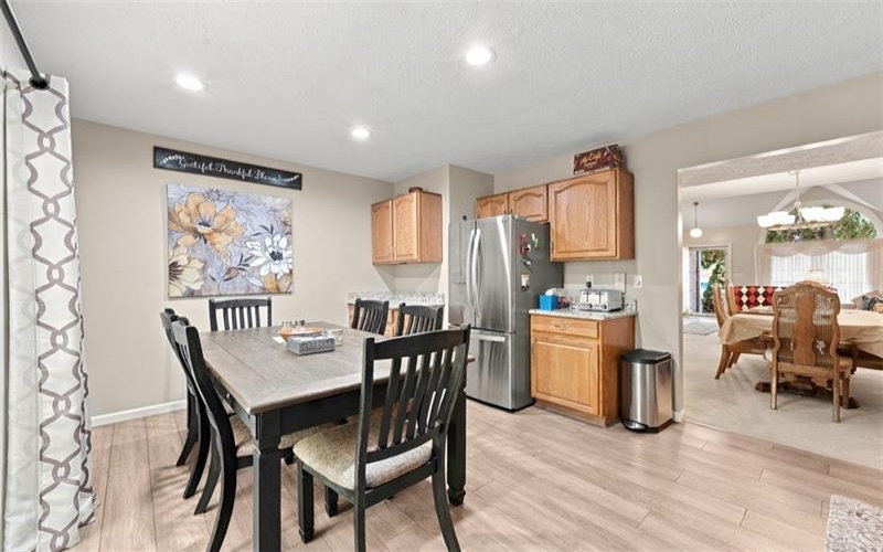 379 Country View Drive, Lower Burrell, 15068, 3 Bedroom Bedrooms, 10 Room Rooms,2 BathroomBathrooms,Residential,For Sale,Country View Drive,1779441
