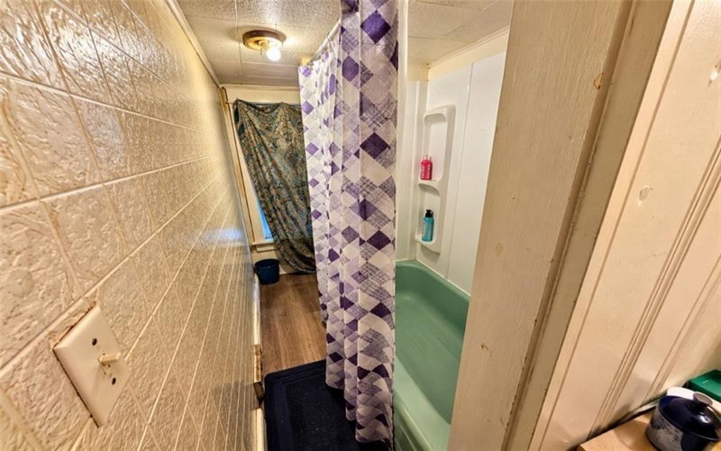 206 Holmes St, Vandergrift, 15690, ,Multi-unit,For Sale,Holmes St,1779496