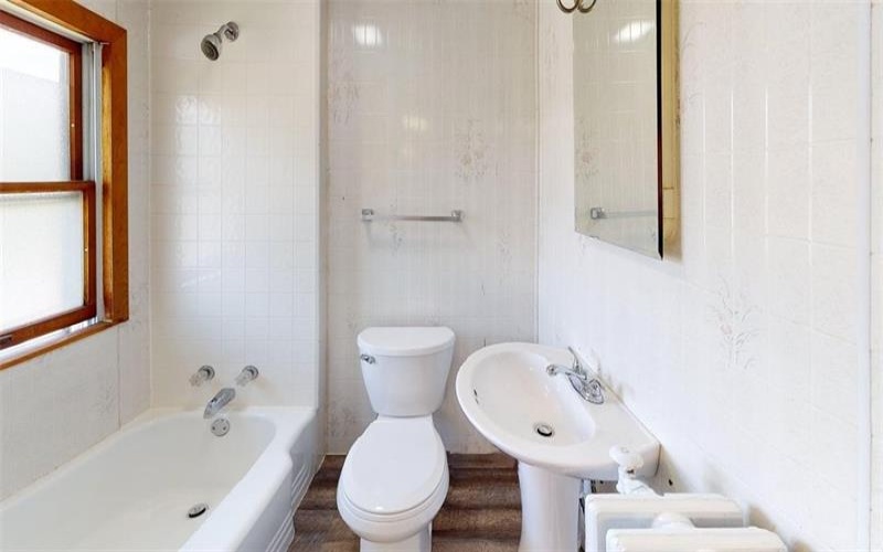 8515 Broadway St, Westmoreland City, 15692, 3 Bedroom Bedrooms, 6 Room Rooms,1.1 BathroomBathrooms,Residential,For Sale,Broadway St,1779524