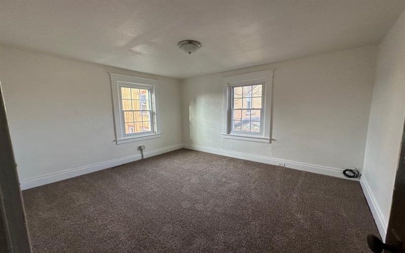 52 1st STREET, Jeannette, 15644, ,Multi-unit,For Sale,1st,1779596