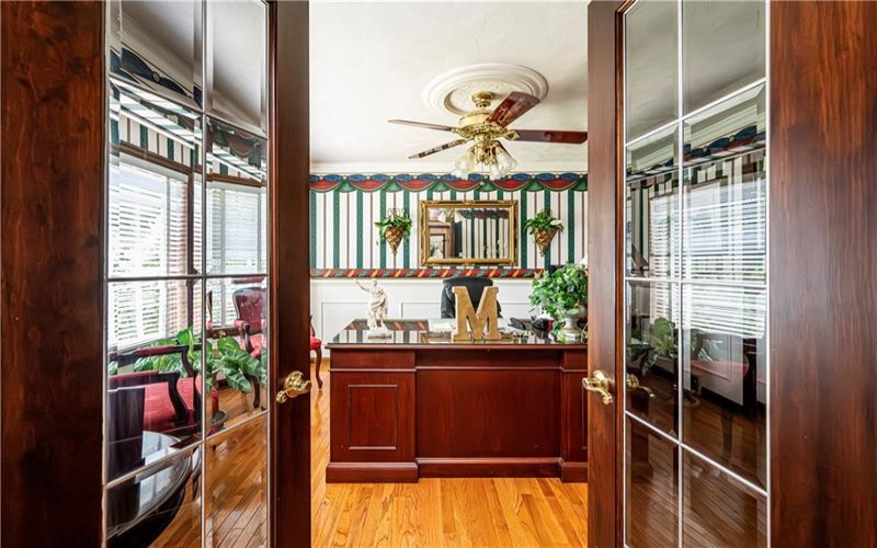 122 Farmington Pl, Greensburg, 15601, 4 Bedroom Bedrooms, ,4 BathroomBathrooms,Residential,For Sale,Farmington Pl,1779616