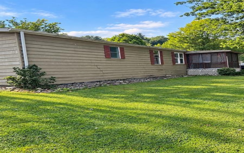 609 Sparrow Drive, Apollo, 15613, 2 Bedroom Bedrooms, ,1 BathroomBathrooms,Residential,For Sale,Sparrow Drive,1779620