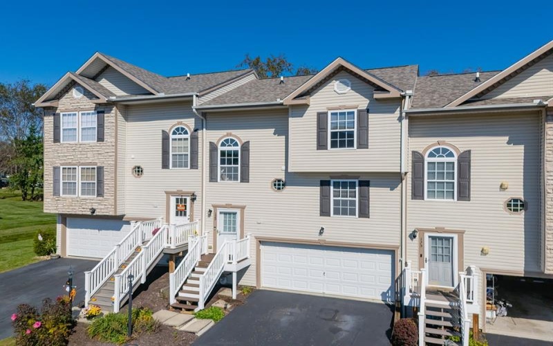 123 Manor View Drive, Manor, 15665, 3 Bedroom Bedrooms, 7 Room Rooms,2.1 BathroomBathrooms,Residential,For Sale,Manor View Drive,1779636