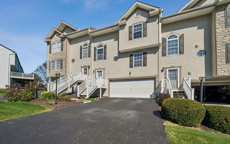 123 Manor View Drive, Manor, 15665, 3 Bedroom Bedrooms, 7 Room Rooms,2.1 BathroomBathrooms,Residential,For Sale,Manor View Drive,1779636