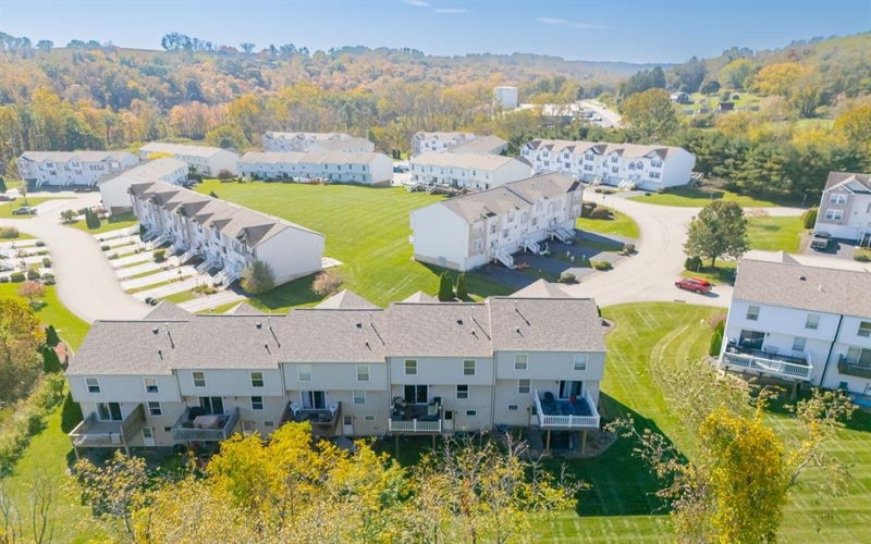 123 Manor View Drive, Manor, 15665, 3 Bedroom Bedrooms, 7 Room Rooms,2.1 BathroomBathrooms,Residential,For Sale,Manor View Drive,1779636