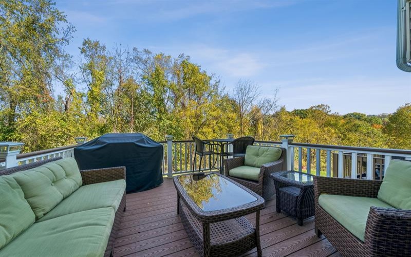 123 Manor View Drive, Manor, 15665, 3 Bedroom Bedrooms, 7 Room Rooms,2.1 BathroomBathrooms,Residential,For Sale,Manor View Drive,1779636