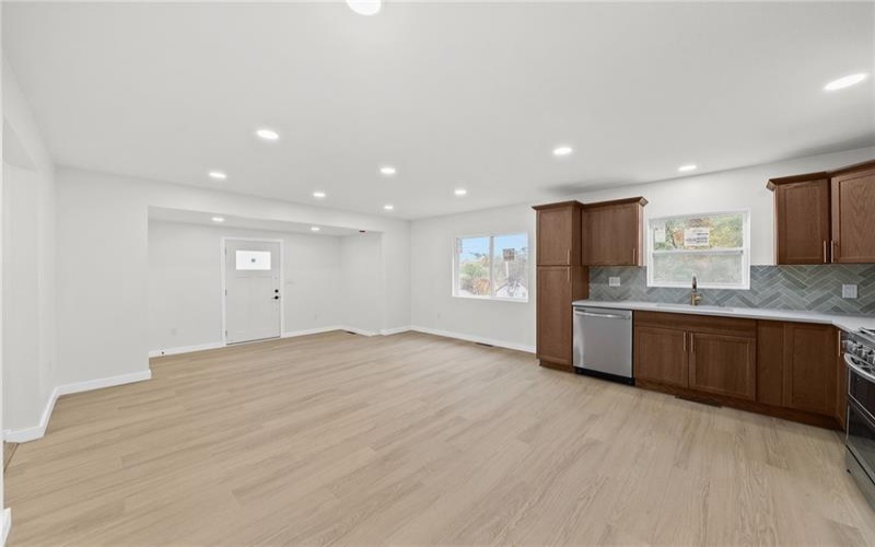 170 Belmont Ave, Meadow Lands, 15347, 3 Bedroom Bedrooms, ,2.1 BathroomBathrooms,Residential,For Sale,Belmont Ave,1779191