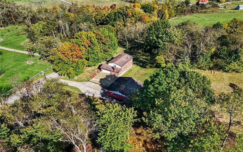 29 Woodland Road, Hickory, 15340, 4 Bedroom Bedrooms, 11 Room Rooms,2.1 BathroomBathrooms,Residential,For Sale,Woodland Road,1779142