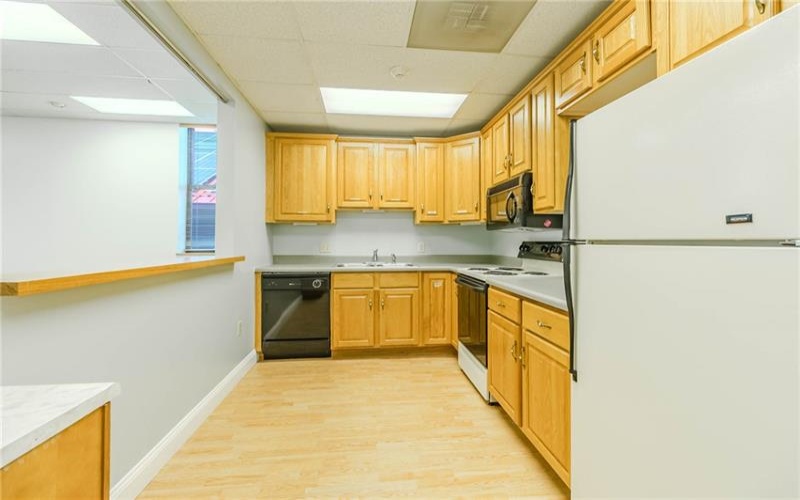 129 Pennsylvania Ave, Greensburg, 15601, ,Commercial-industrial-business,For Sale,Pennsylvania Ave,1779883