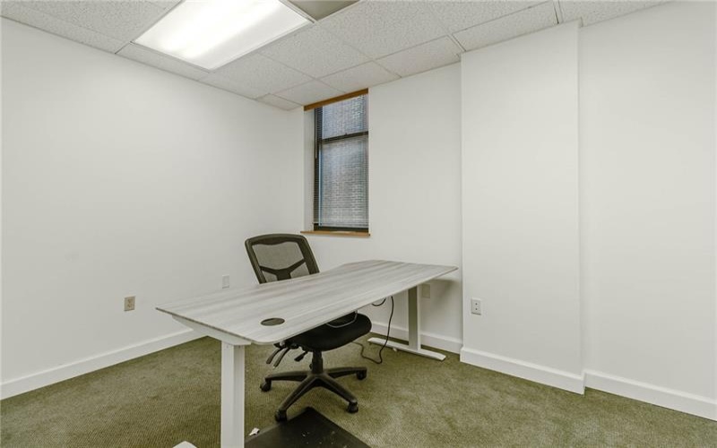 129 Pennsylvania Ave, Greensburg, 15601, ,Commercial-industrial-business,For Sale,Pennsylvania Ave,1779883