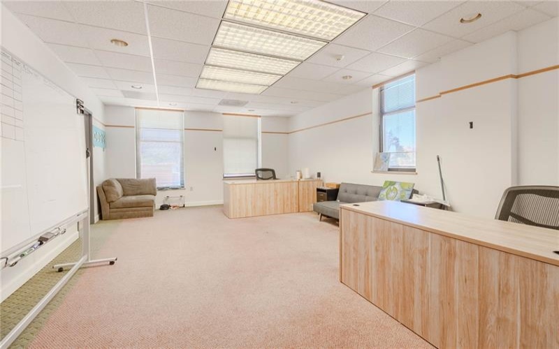 129 Pennsylvania Ave, Greensburg, 15601, ,Commercial-industrial-business,For Sale,Pennsylvania Ave,1779883