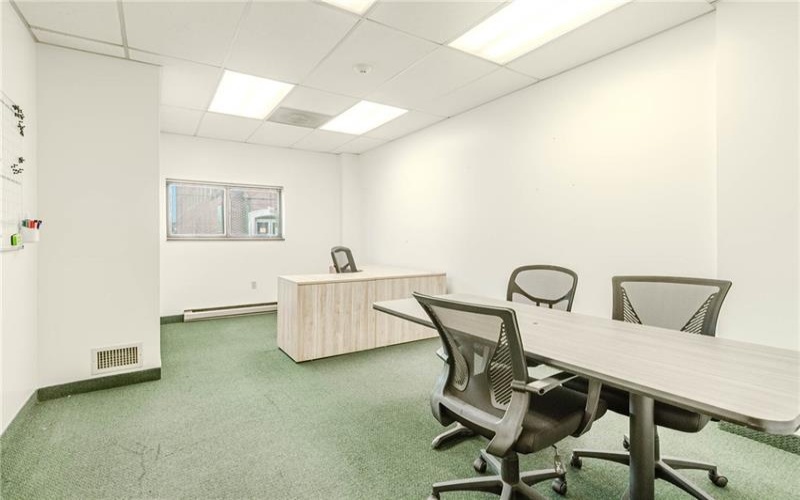 129 Pennsylvania Ave, Greensburg, 15601, ,Commercial-industrial-business,For Sale,Pennsylvania Ave,1779883
