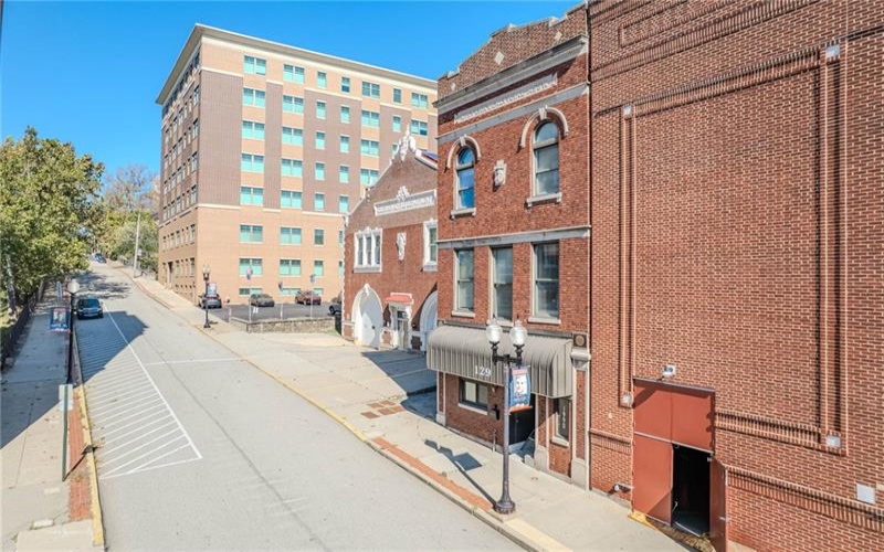 129 Pennsylvania Ave, Greensburg, 15601, ,Commercial-industrial-business,For Sale,Pennsylvania Ave,1779883