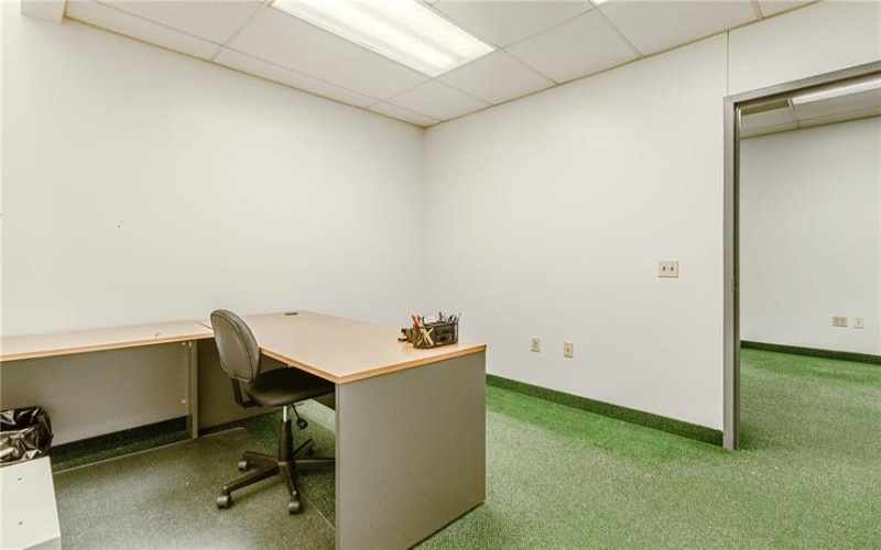 129 Pennsylvania Ave, Greensburg, 15601, ,Commercial-industrial-business,For Sale,Pennsylvania Ave,1779883