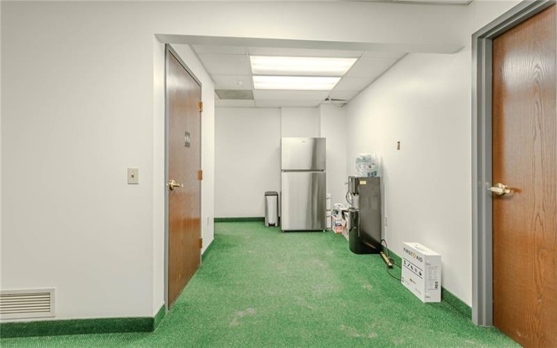 129 Pennsylvania Ave, Greensburg, 15601, ,Commercial-industrial-business,For Sale,Pennsylvania Ave,1779883