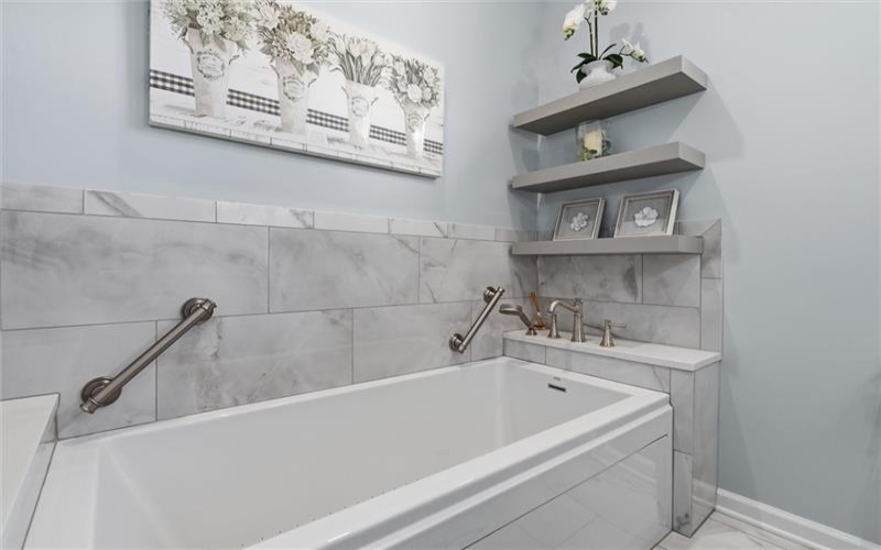 4007 Sir James Dr, Mc Donald, 15057, 3 Bedroom Bedrooms, ,2 BathroomBathrooms,Residential,For Sale,Sir James Dr,1779352