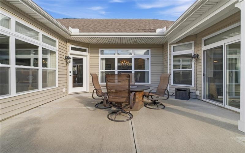 4007 Sir James Dr, Mc Donald, 15057, 3 Bedroom Bedrooms, ,2 BathroomBathrooms,Residential,For Sale,Sir James Dr,1779352