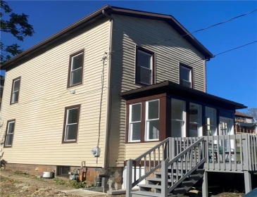 305 Hill St, Connellsville, 15425, 2 Bedroom Bedrooms, ,1 BathroomBathrooms,Residential,For Sale,Hill St,1780796